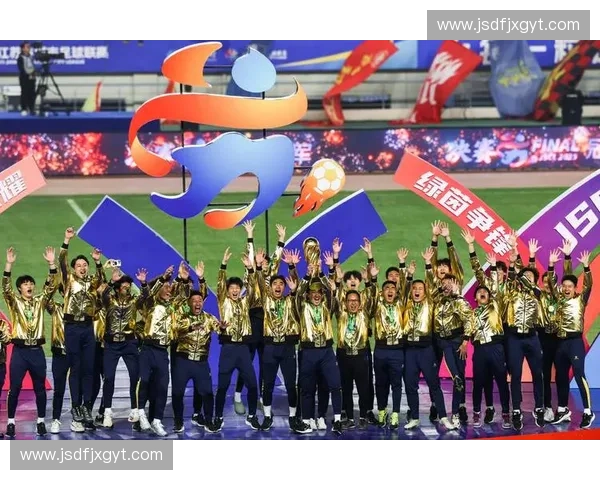 开封足球联赛新篇章揭幕本土球队竞技激情激发城市足球热情